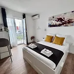 Rafael - 4 Minutes To The Accommodatie bij particulieren *