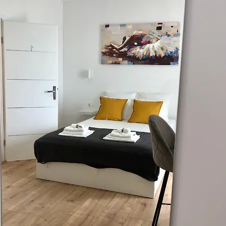 Rafael - 4 Minutes To The Gradac (Split-Dalmatia)