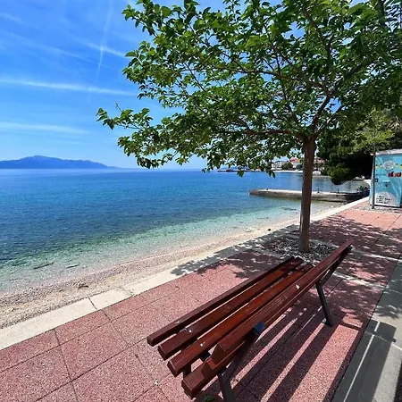 Rafael - 4 Minutes To The Ubytování v soukromí Gradac (Split-Dalmatia)