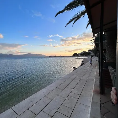 Rafael - 4 Minutes To The Gradac (Split-Dalmatia)
