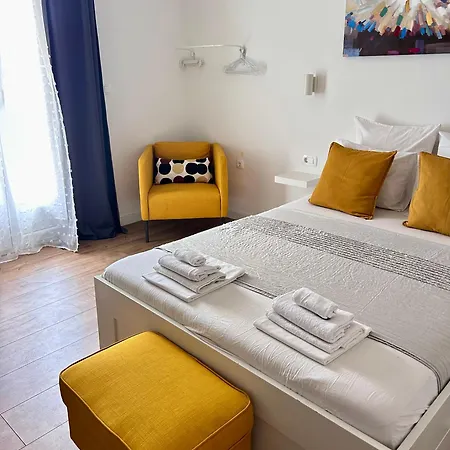Homestay Rafael - 4 Minutes To The